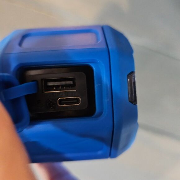 Altec Lansing Hydrajolt Royal Blue Everything Proof Portable Bluetooth Speaker - Picture 8 of 8